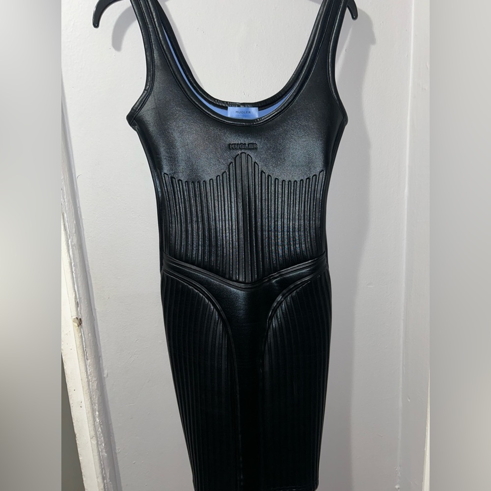 Mugler embossed scuba mini dress. dress isNEW! Never been worn. 100% AUTHENTIC! - Picture 1 of 4